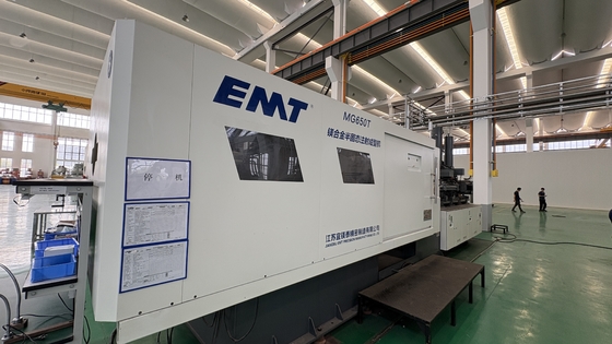 Dobra cena. 6500kN Semi Solid Forming Die Casting Machine Making Magnesium Alloy Wysoka wydajność Wysoka teoretyczna objętość wtrysku w Internecie